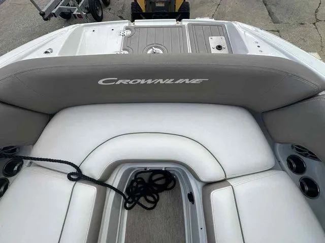 Slide: The Image of Crownline Boats Eclipse E2 2017 - 4