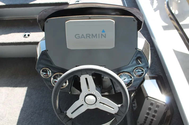 Slide: The Image of Vexus Defender 181 2026 - 6