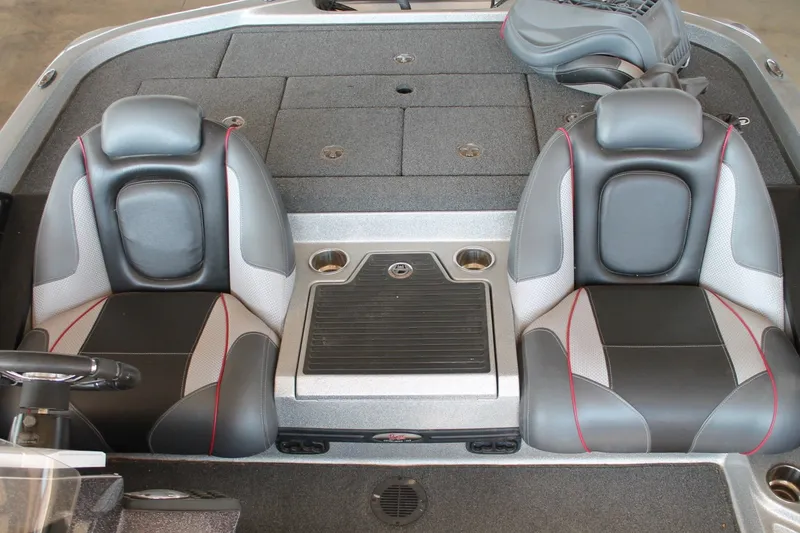 Slide: The Image of Ranger Z518 2018 - 14