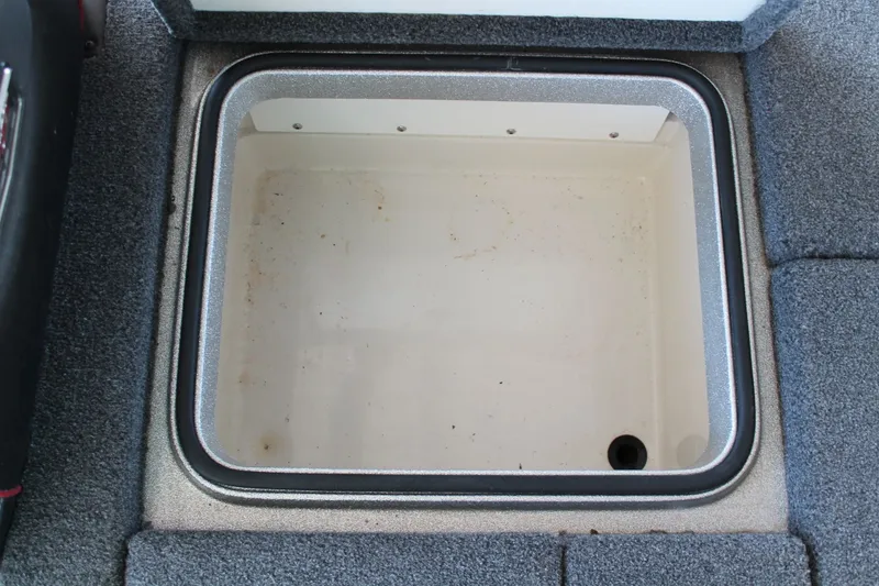 Slide: The Image of Ranger Z518 2018 - 15