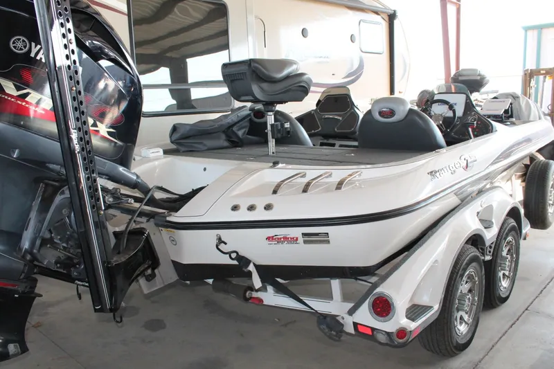 Slide: The Image of Ranger Z521 Comanche 2013 - 13