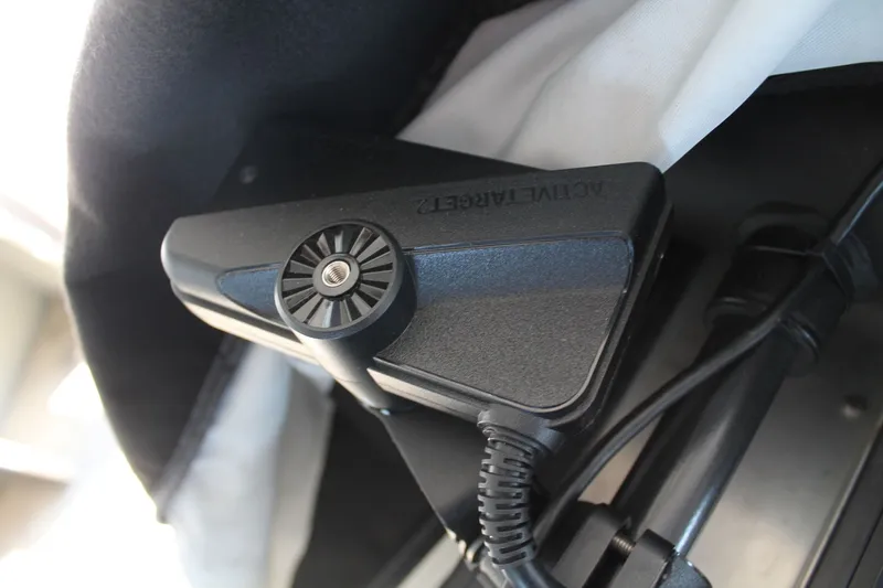 Slide: The Image of Ranger Z521 Comanche 2013 - 19