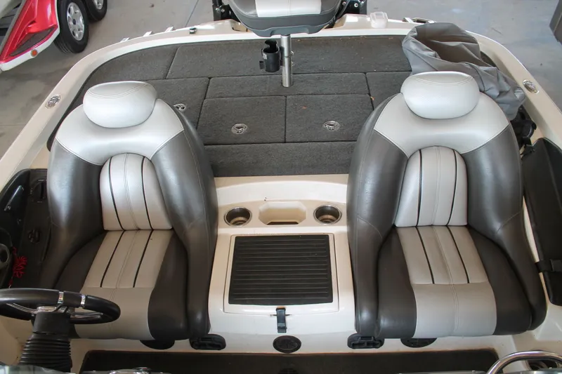 Slide: The Image of Ranger Z521 Comanche 2013 - 23