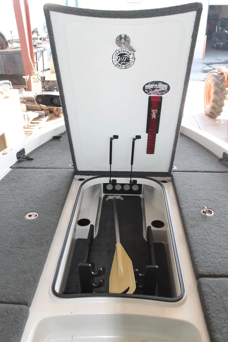 Slide: The Image of Ranger Z521 Comanche 2013 - 7