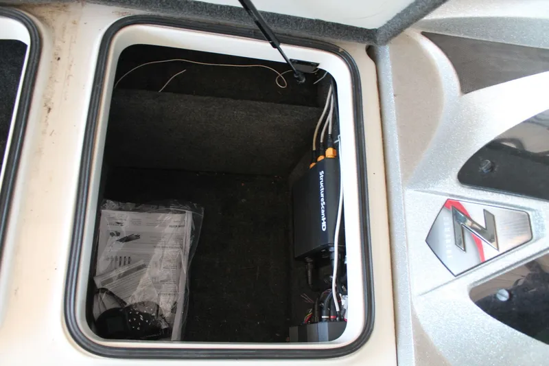 Slide: The Image of Ranger Z521 Comanche 2013 - 8