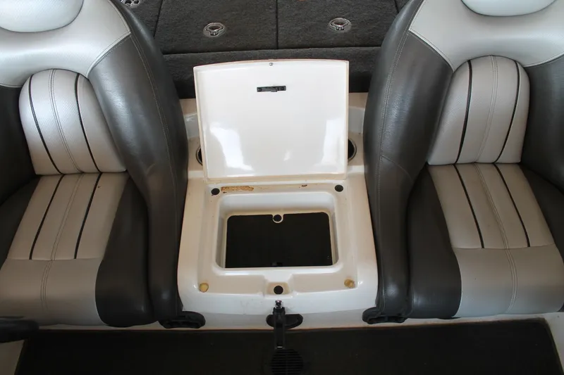 Slide: The Image of Ranger Z521 Comanche 2013 - 9