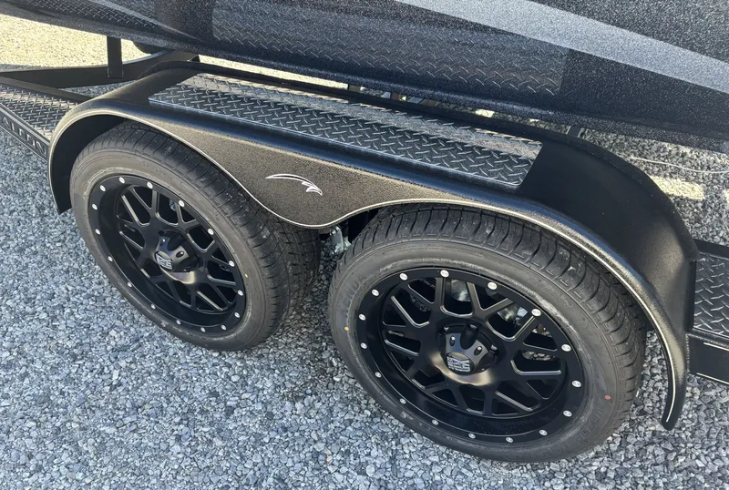 Slide: The Image of Falcon F20 PREDATOR 2026 - 24