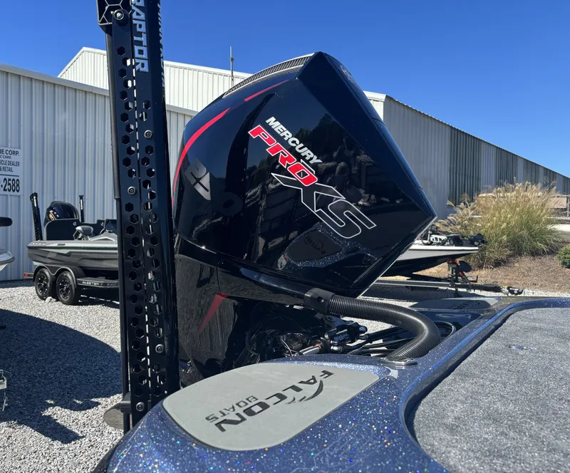 Slide: The Image of Falcon Boats F20 PREDATOR 2026 - 10