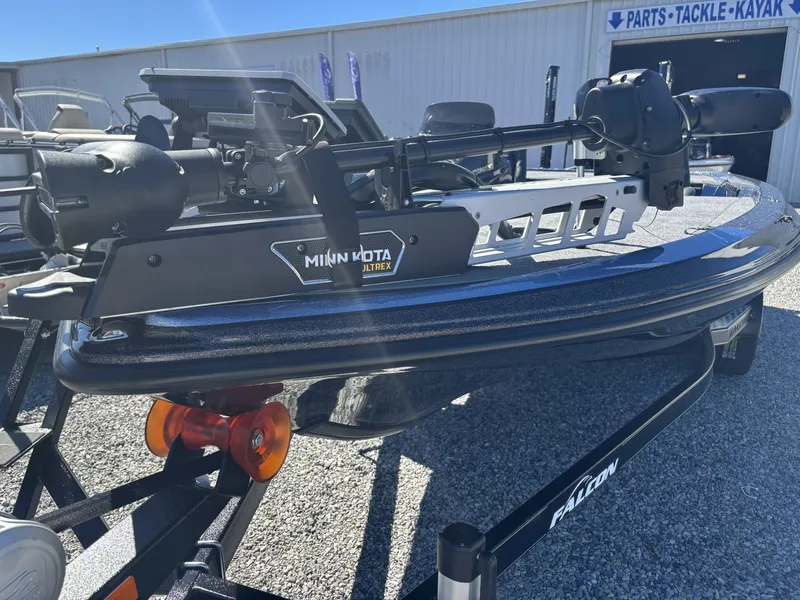 Slide: The Image of Falcon Boats F20 PREDATOR 2026 - 18