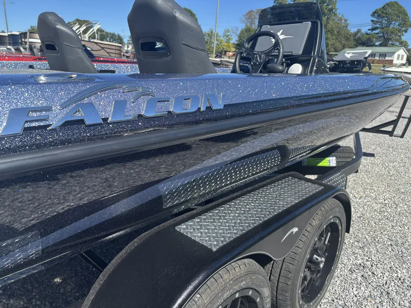 Slide: The Image of Falcon Boats F20 PREDATOR 2026 - 4