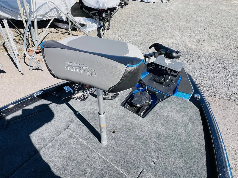 Slide: The Image of Skeeter ZXE20 2026 - 16