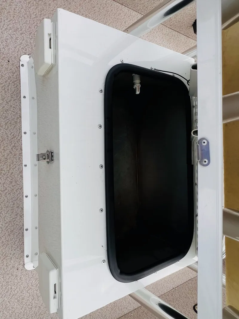 Slide: The Image of G3 1860 CCJ DLX 2010 - 5