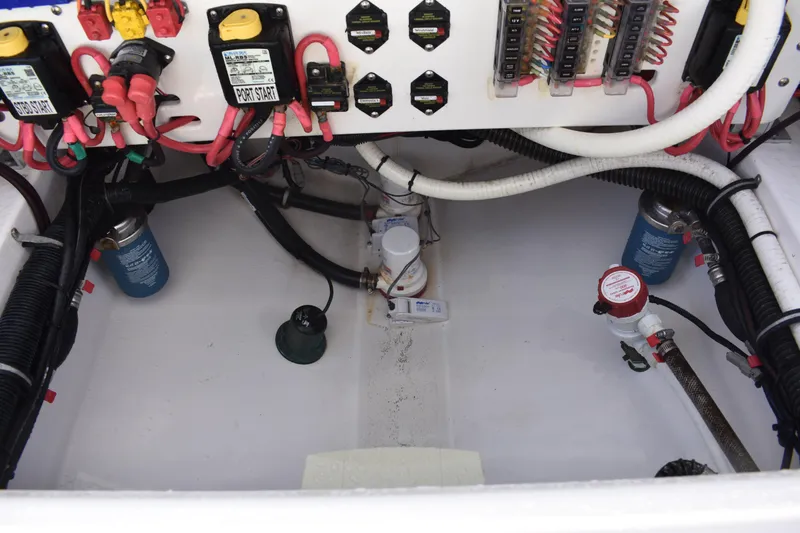 Slide: The Image of Electrical and mechanical components inside a 2018 Everglades 273 Center Console boat. - 33