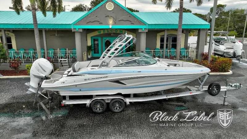 Slide: The Image of Crownline Boats Eclipse E280 XS 2024 - 15