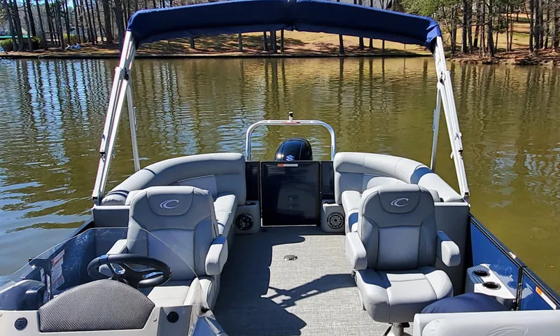 Slide: The Image of Crest Classic DLX 220 SLC 2022 - 8