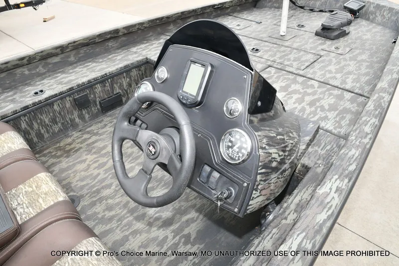 Slide: The Image of Ranger RT188C 2014 - 35