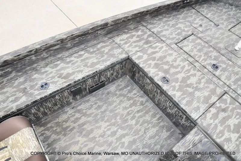 Slide: The Image of Ranger RT188C 2014 - 42