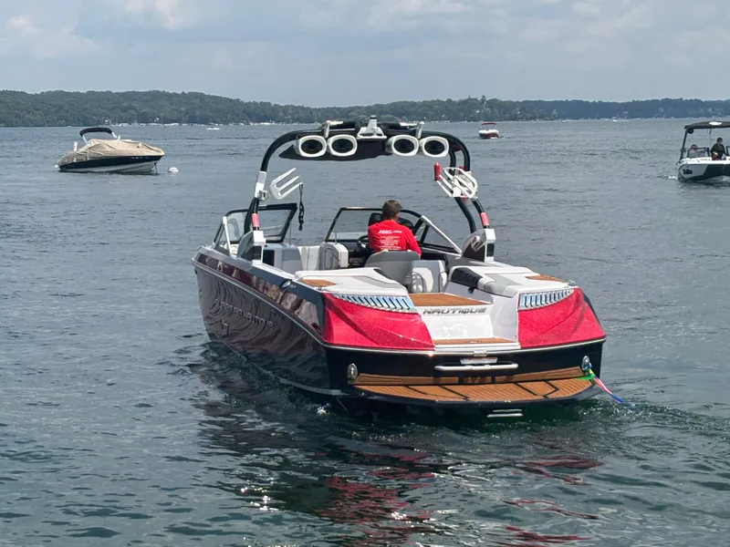Slide: The Image of Nautique Super Air Nautique G25 2013 - 444