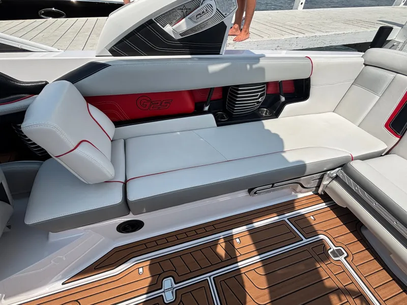 Slide: The Image of Nautique Super Air Nautique G25 2013 - 501