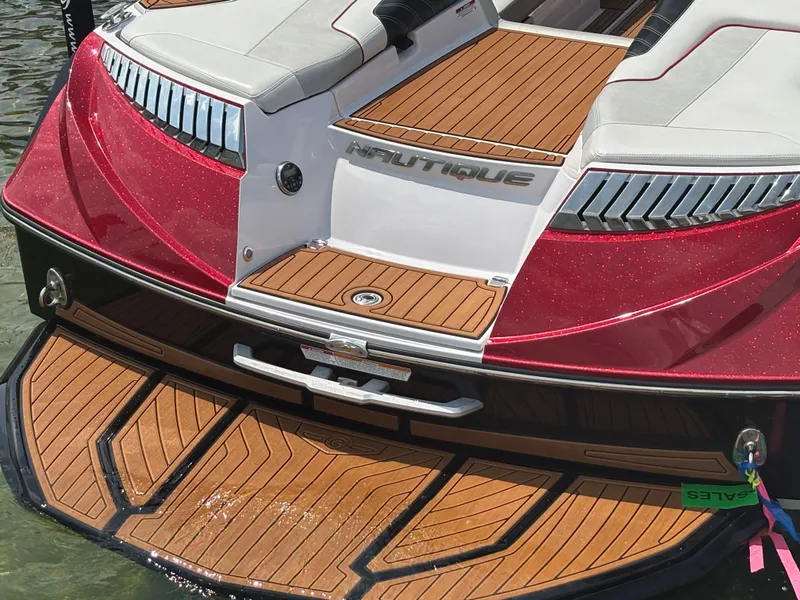 Slide: The Image of Nautique Super Air Nautique G25 2013 - 445