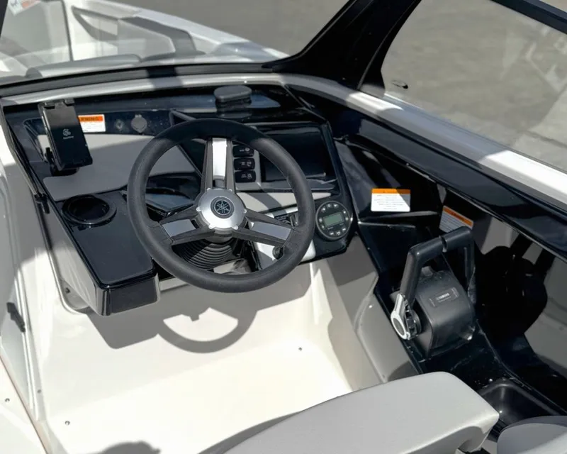 Slide: The Image of Yamaha AR220 2026 - 12