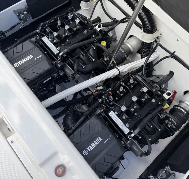 Slide: The Image of Yamaha AR220 2026 - 15