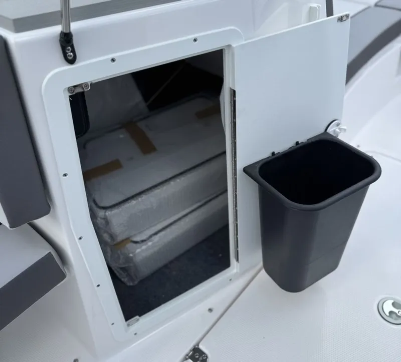 Slide: The Image of Yamaha AR220 2026 - 20