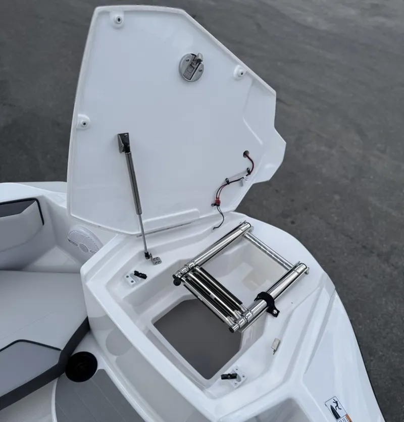 Slide: The Image of Yamaha AR220 2026 - 22