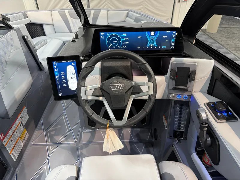 Slide: The Image of Malibu M242 2026 - 15