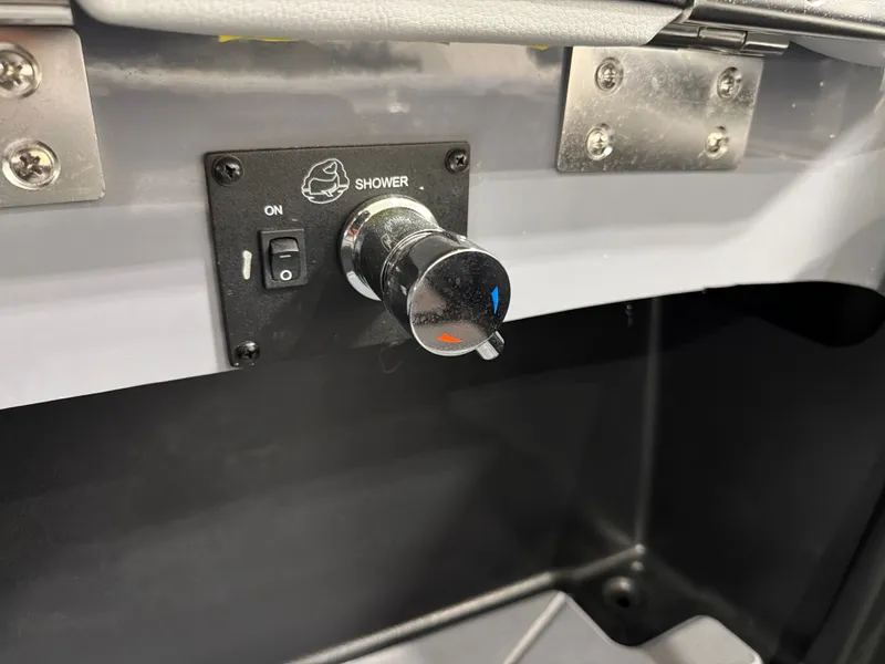 Slide: The Image of Malibu M242 2026 - 20