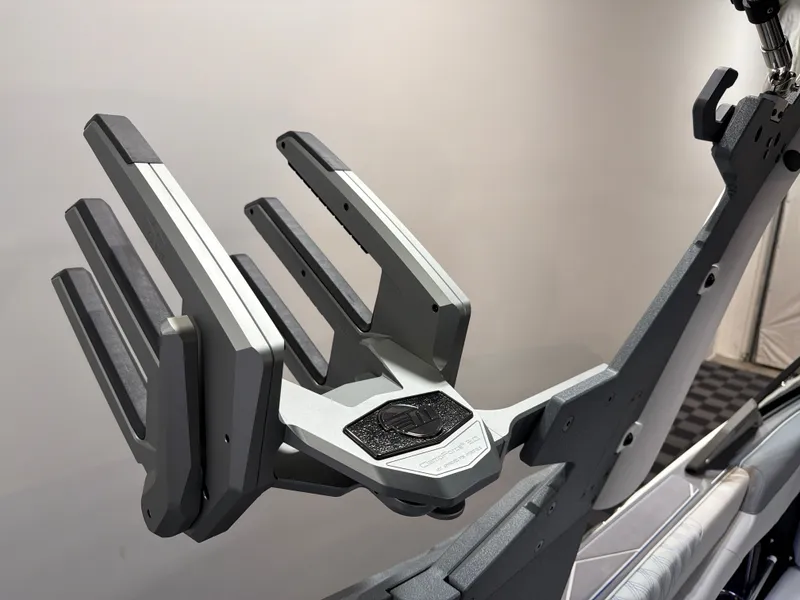 Slide: The Image of Malibu M242 2026 - 22