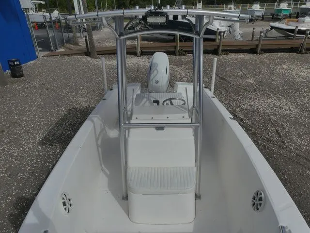 Slide: The Image of Angler PRO 24 2021 - 13