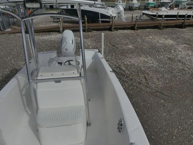 Slide: The Image of Angler PRO 24 2021 - 15