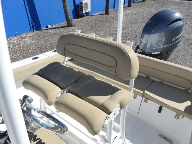 Slide: The Image of Sportsman Heritage 211 Center Console 2018 - 18