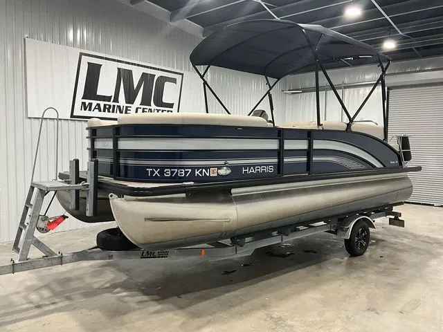 The Image of Harris Cruiser 210 2022 - 1