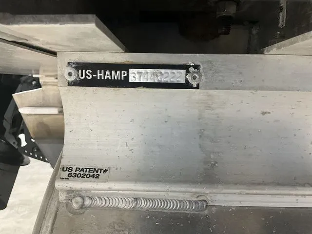 Slide: The Image of Harris Cruiser 210 2022 - 10