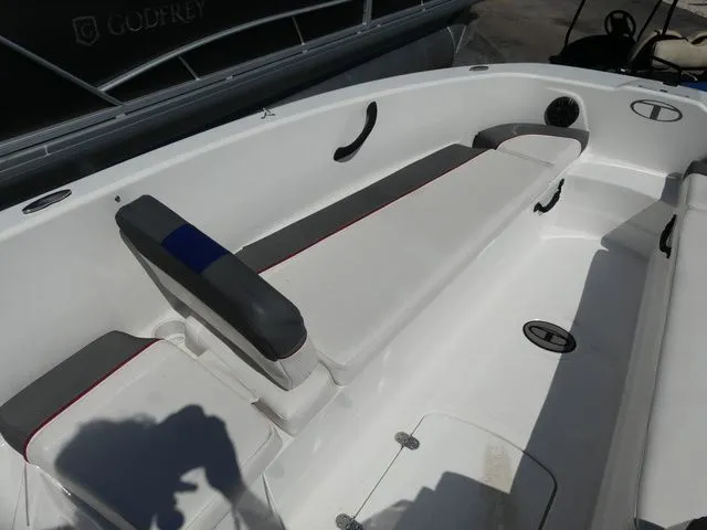 Slide: The Image of Tahoe T18 2024 - 11