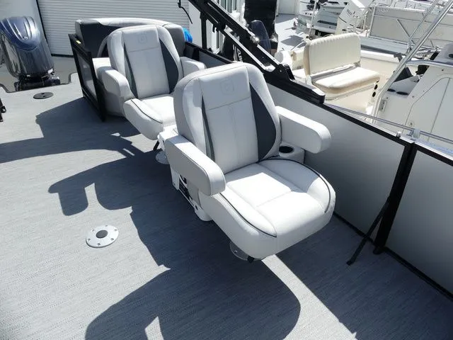 Slide: The Image of Godfrey Sweetwater 2286 QS 2026 - 13