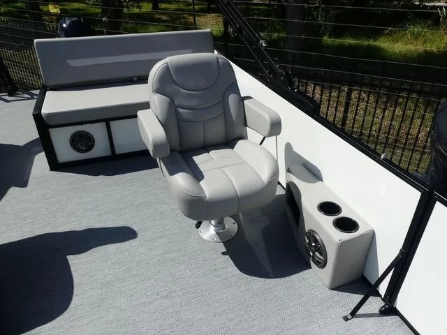 Slide: The Image of Godfrey Xperience 2086 SFLX 2026 - 10