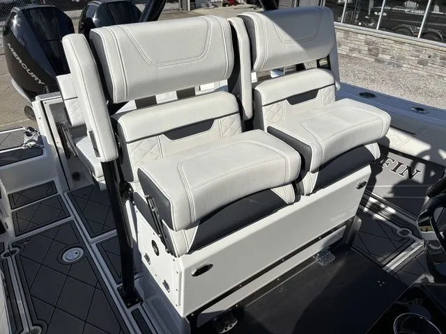 Slide: The Image of Blackfin 272 CC 2022 - 11