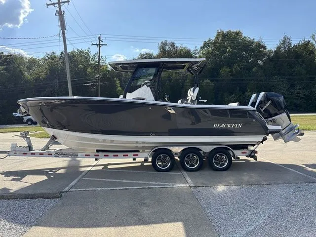 Slide: The Image of Blackfin 272 CC 2022 - 28