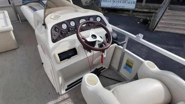 Slide: The Image of Bennington 2275 LXGR 2004 - 13