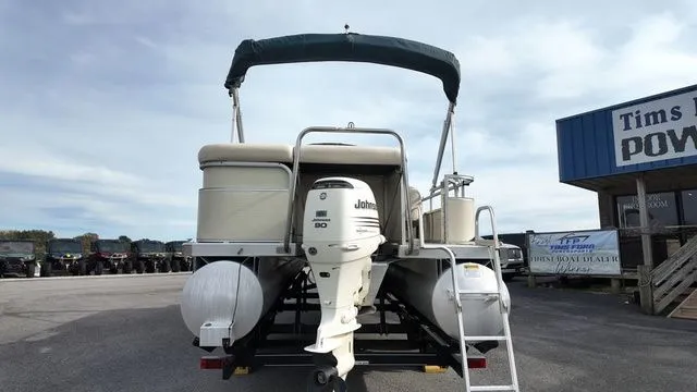 Slide: The Image of Bennington 2275 LXGR 2004 - 9