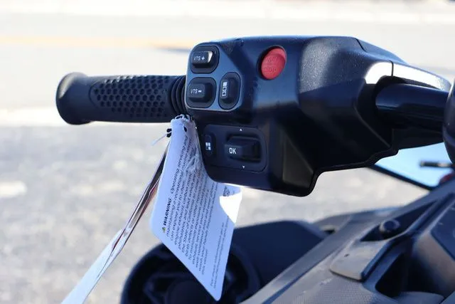 Slide: The Image of Sea-Doo PWC RXT X 325 AUD BE IBR 26 2026 - 14