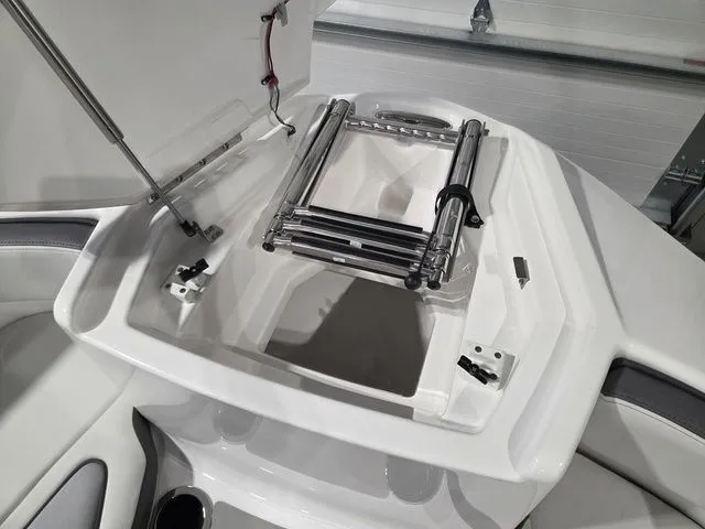 Slide: The Image of Yamaha AR250 2026 - 25