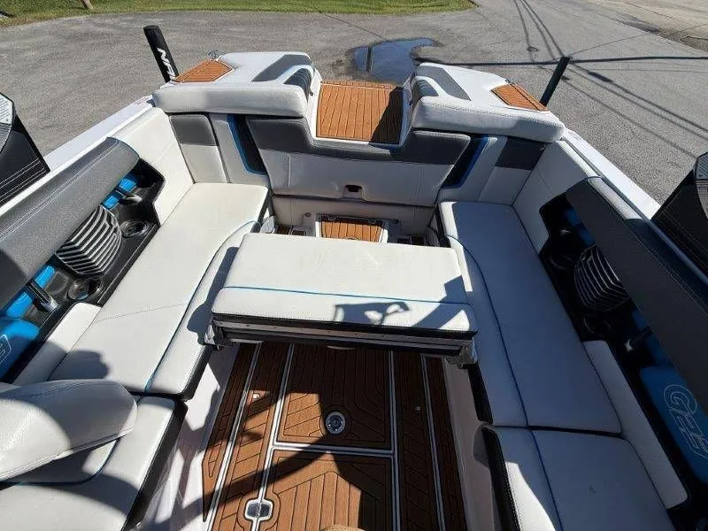Slide: The Image of Nautique G23 2015 - 15