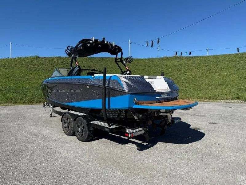 Slide: The Image of Nautique G23 2015 - 7