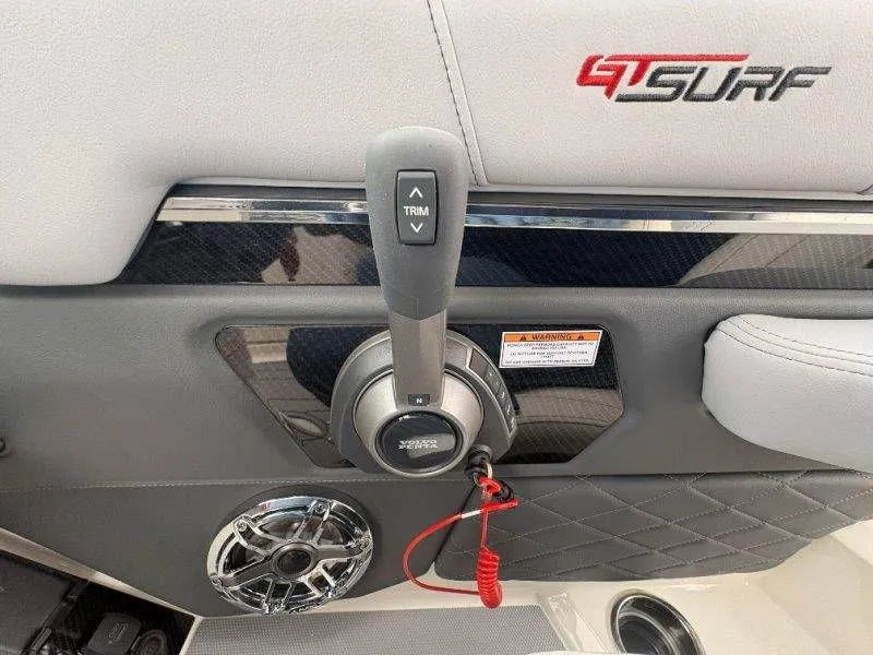 Slide: The Image of Chaparral GTS 6 2026 - 34