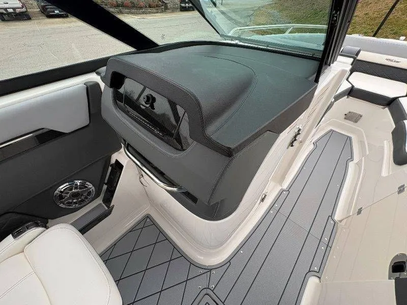 Slide: The Image of Chaparral GTS 6 2026 - 45