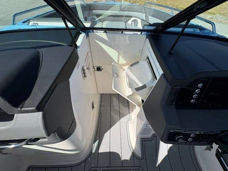 Slide: The Image of Chaparral SSX 6 2026 - 45